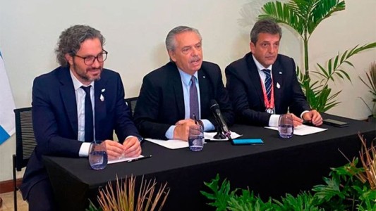 "Estoy bien, estoy trabajando bien", afirmó Alberto Fernández tras descompensarse