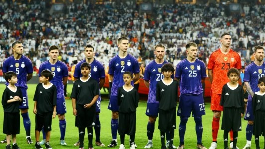 El Gobierno negó haber pedido que la Selección use un brazalete negro por la muerte de Hebe de Bonafini