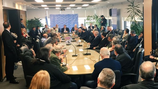 El Consejo del Salario se reúne para negociar un nuevo haber mínimo, vital y móvil