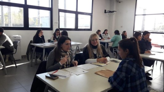 Primer empleo: La Fundación Empujar ayuda a jóvenes a ingresar al mercado formal