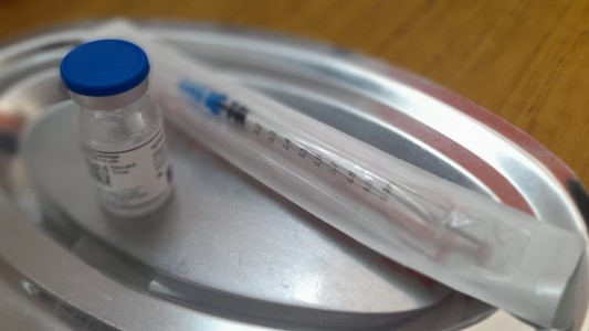 En febrero llegan nuevas vacunas contra el Coronavirus: Ataca a la variante clásica como las subvariantes.