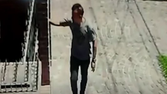 Detienen a un empleado de seguridad que "marcaba" casas para que ladrones entraran a robar