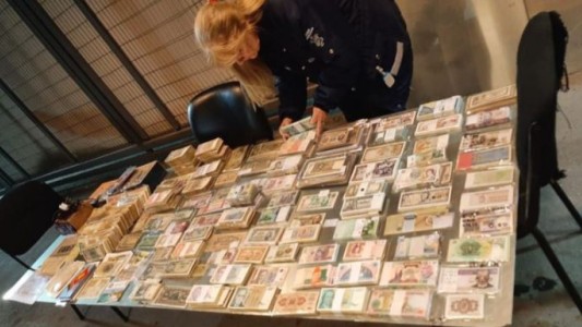 Incautan colección de monedas y billetes históricos, valuada en U$S 120.000