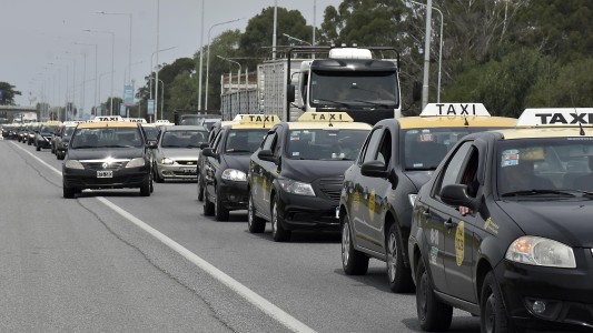 Un reclamo de taxistas complicó uno de los ingresos a Mar del Plata