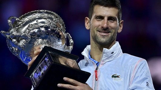 Djokovic ganó el Abierto de Australia y volverá a ser el número 1 del mundo