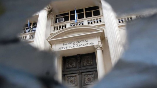Reservas: en enero el Banco Central cerró con US$ 190 millones en rojo