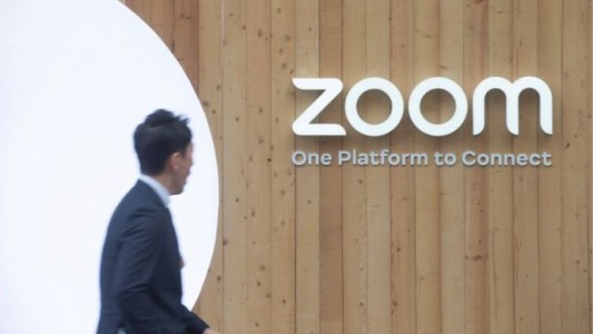Zoom anunció más de 1.000 despidos por una menor demanda después de la pandemia