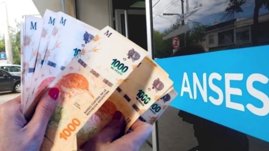 Aumento del 17% para marzo: Cómo son los nuevos montos de haberes y quiénes cobran bono