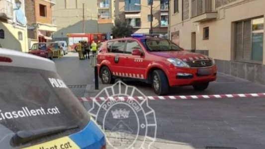 Gemelas argentinas de 12 años se arrojaron desde un tercer piso en Barcelona