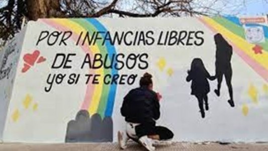 La Justicia ordenó allanar el domicilio de la niña Arcoíris en Almagro y detener a la madre