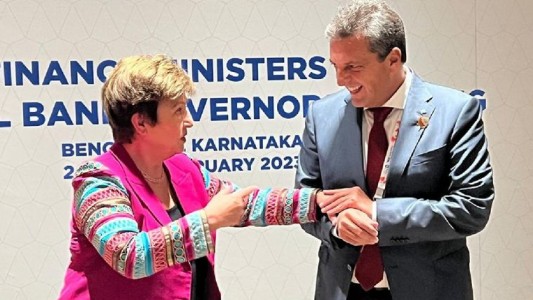 El Gobierno nacional espera que el FMI apruebe la cuarta revisión del acuerdo