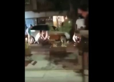 Tapó con su camioneta un garaje y terminó apuñalado por un vecino en Villa Urquiza