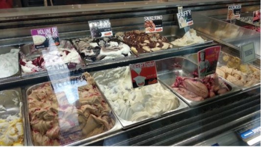 Una heladería alemana ofrece un sabor elaborado en base a harina de grillo