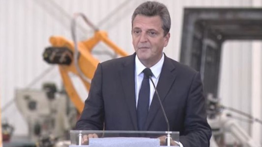 Massa anunció medidas de impulso productivo y exportador para la industria nacional