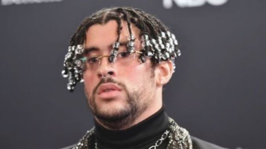 La ex novia de Bad Bunny lo demanda por 40 millones de dólares