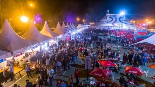 Comenzó el Festival "Peperina" en Alta Gracia