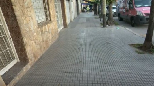 Motochorros mataron a una mujer de un tiro en la espalda en Villa Soldati