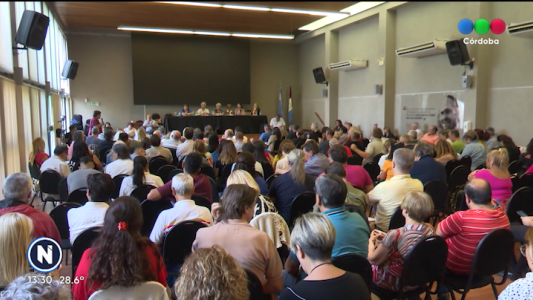 El Gobierno busca alternativas para negociar los salarios docentes