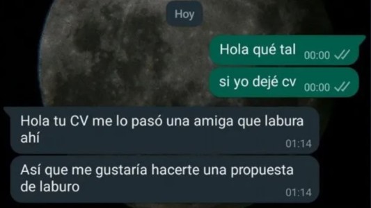 Dejó su CV en una cafetería y le llegó una propuesta que la preocupó