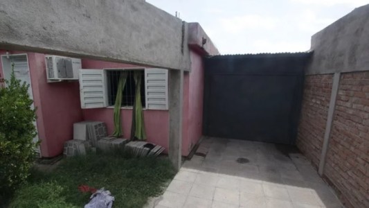 Acusan a una mujer de matar a su hija en un incendio: le dan arresto domiciliario