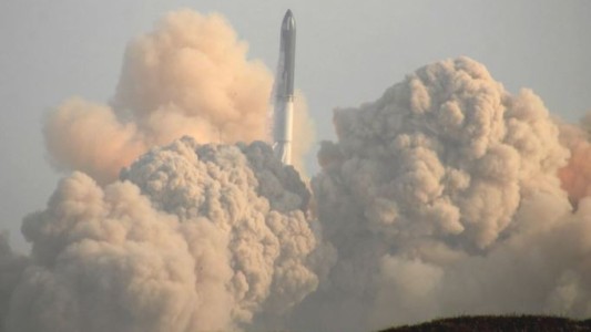 SpaceX y Elon Musk en problemas: fueron denunciados por los daños ambientales que causó la explosión del cohete