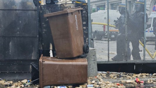 Disturbios y heridos durante las protestas en Francia por la reforma de previsional