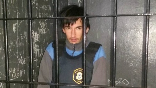 Un femicida dijo que cambió de género y reclama ser alojado en una cárcel de mujeres