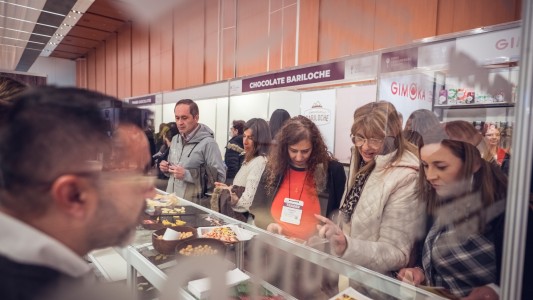 Más de 280 expositores y 10 provincias argentinas degustarán y ofrecerán sus productos en la 16° Expo Delicatessen & Vinos