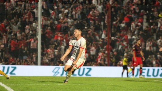 Instituto se llevó un triunfo agónico ante Colón