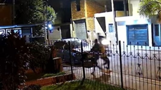 Motochorros robaron a los tiros en barrio Empalme