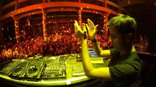 Murió un joven cordobés se descompensó en una fiesta electrónica en Rosario