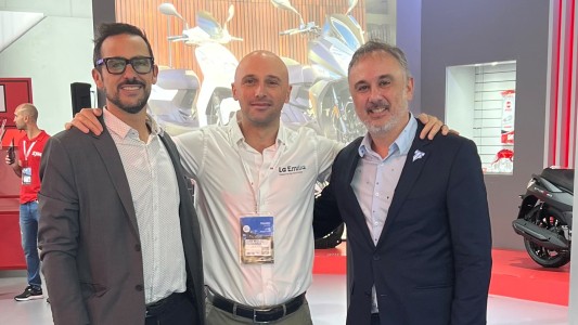 Familia Parra, representante oficial  de Teknial, SYM y Motomel