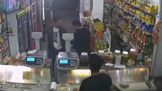 Delincuente asaltó un comercio en barrio Alta Córdoba con una escopeta