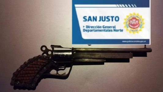 Dos menores de 15 años fueron detenidos por la policía con un arma replica en Arroyito