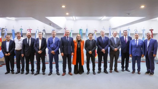 Los gobernadores peronistas reclamaron una "lista de unidad con integración de carácter federal"