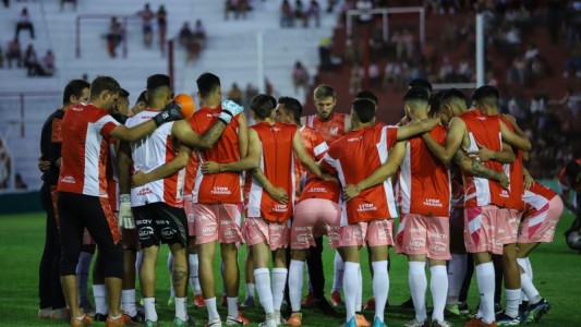 Instituto buscará volver al triunfo frente a River en el Monumental