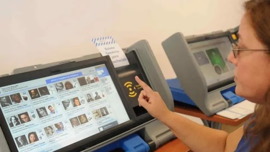 Villa Carlos Paz implementa el sistema de voto electrónico por primera vez