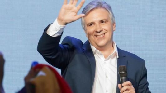 Escrutinio definitivo: Llaryora fue electo gobernador por una diferencia de 3,3%