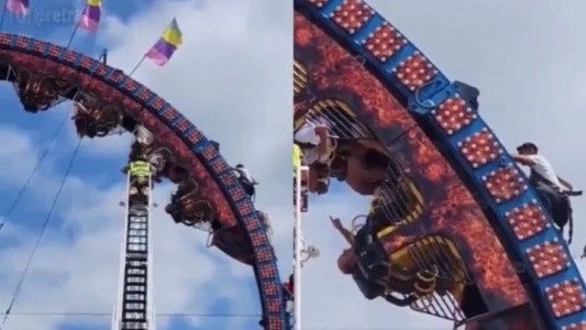 Video: falló una montaña rusa y ocho personas quedaron colgadas de cabeza a 40 metros de altura