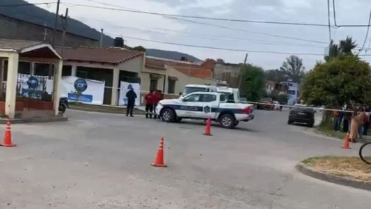 Tragedia en Salta: un hombre atropelló y mató a su esposa cuando intentaba sacar su camioneta del garaje