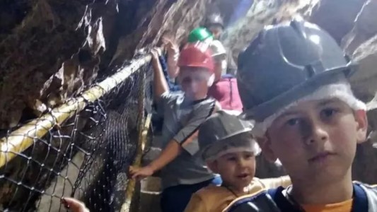 Un niño de 12 años protagonizó un asombroso hallazgo en una mina de oro desactivada