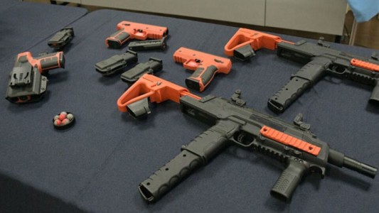 La policía comenzará a usar las pistolas de gas pimienta en los barrios de la ciudad de Córdoba