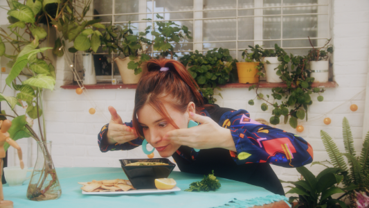 Hoy en Vete Gruñon: ¡Un delicioso hummus de cebolla rostizada!