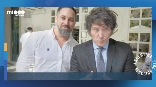 El líder del partido ultraderechista español Vox felicita a Milei por su triunfo en las PASO