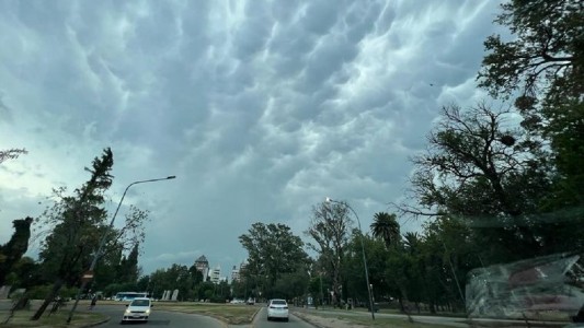 Alerta por tormentas, lluvias y ráfagas para el este y sudeste de Córdoba