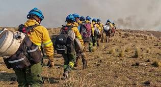 Incendios en Córdoba: el foco de Lagunas Verdes sigue activo