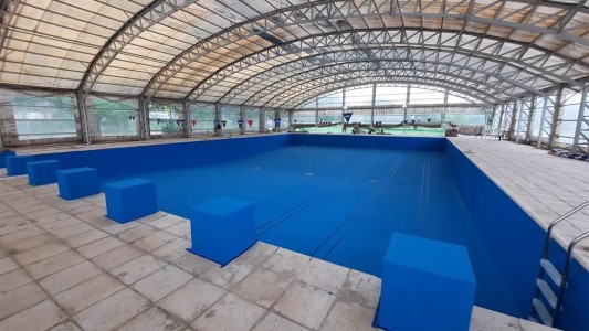 Falleció un estudiante del Ipef al desvanecerse en la pileta de natación