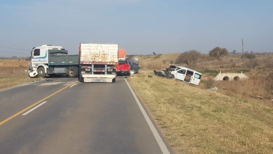 Cómo conducir en tormentas de viento y tierra