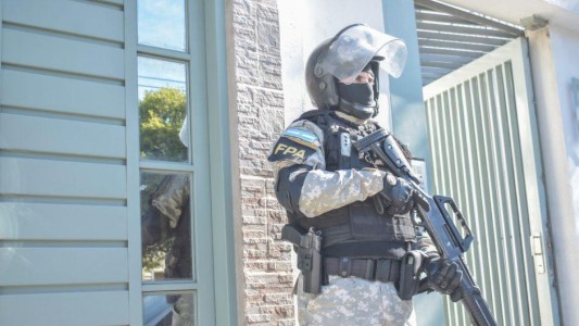 Condenaron a un hombre que usaba a su hija para vender droga