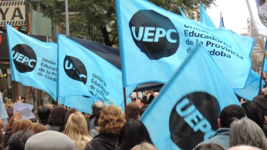 UEPC aceptó la oferta salarial del Gobierno de Córdoba y se oficializará mañana